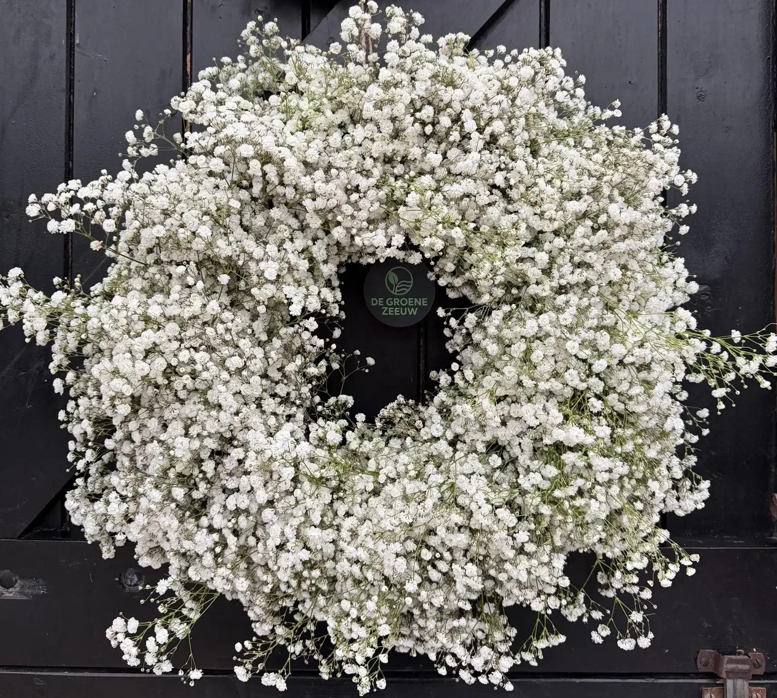 Bloemkrans, pastel en zacht, met droogbloemen, handgemaakt door De Groene Zeeuw