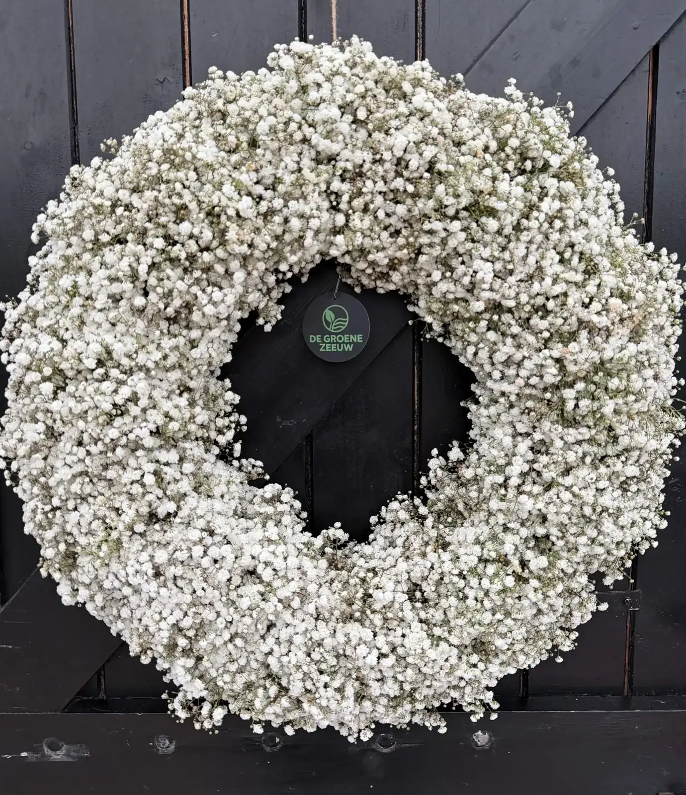 Deurkrans, pastel en zacht, met hortensia, handgemaakt door De Groene Zeeuw